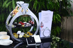 001 FOREVER KISS High Tea Set.jpg