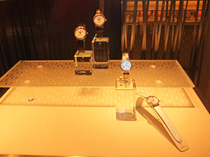 002 omega at k11.jpg