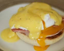 egg benedict.jpg