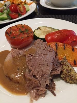 Ritz Carlton Hotel Buffet roast beef.jpg