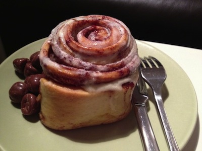 1308_cinnabon.jpg