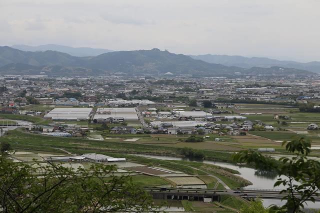 岡豊城跡に櫓が出現 地球の歩き方