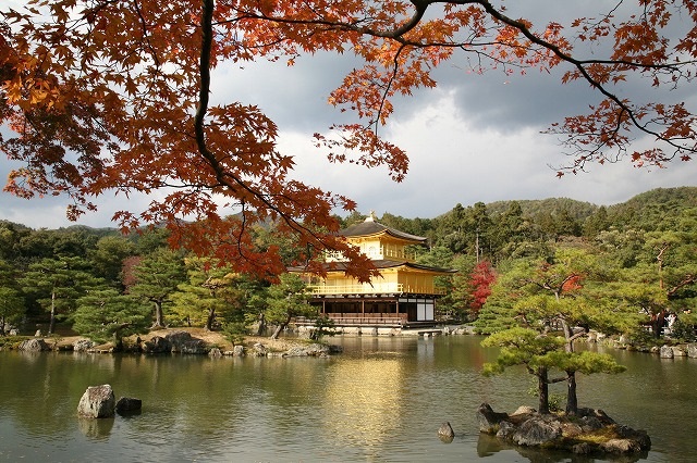 紅葉の金閣寺 047.jpg