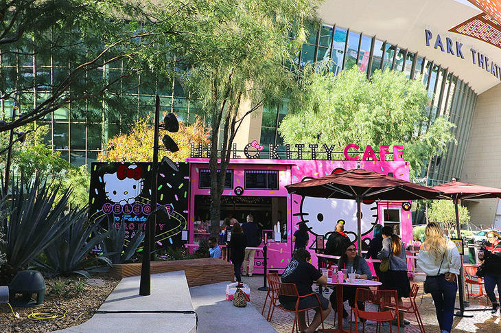 hellokittycafe_lasvegas_0002.jpg