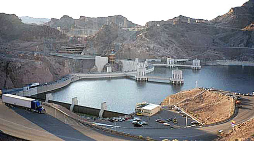 Hooverdam_bridge1.jpg