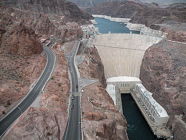 Hooverdam_bridge9.jpg