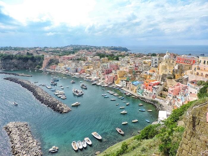 procida.JPG