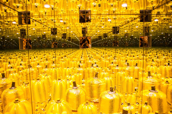 yayoikusama_asakiabumi-1.jpg