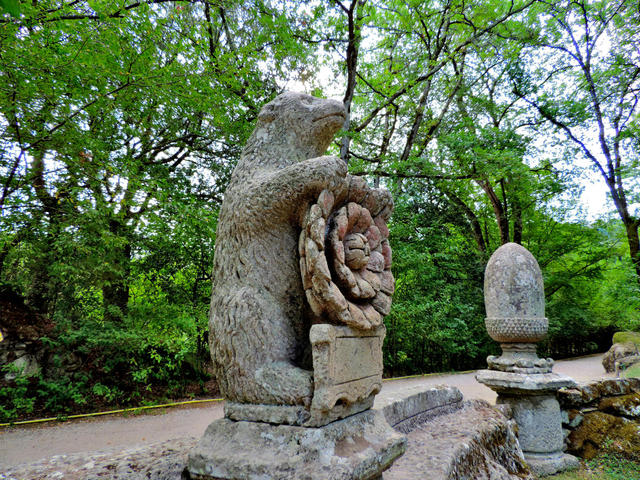 Bomarzo 5.JPG