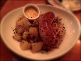 housemadesausage$1225:s.jpg