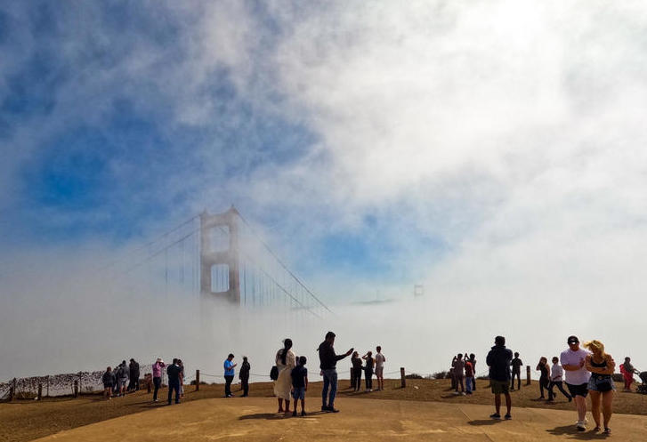 00 220924-08 BoldenGateBridge_fog,SF_630.jpg