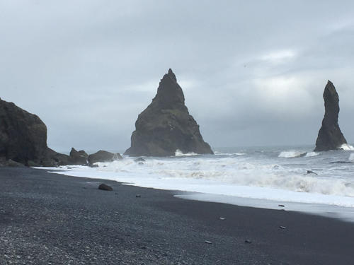 Iceland_BlackSanBeach_waves.jpg