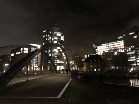 Hamburg_night01.jpg