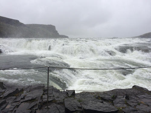 Iceland_Gullfoss_closeup.jpg