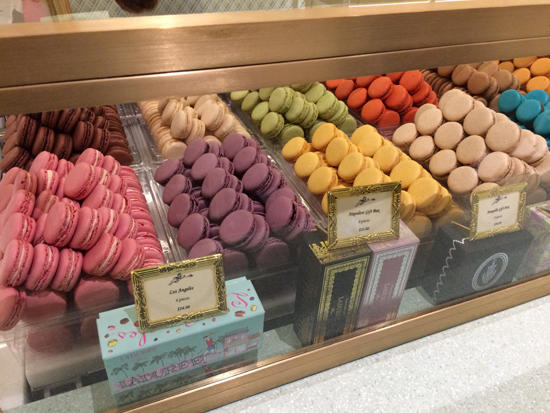 Laduree_macarons.jpg