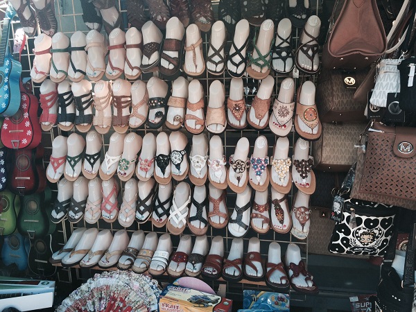 Olvera_Street_Store_2.jpg