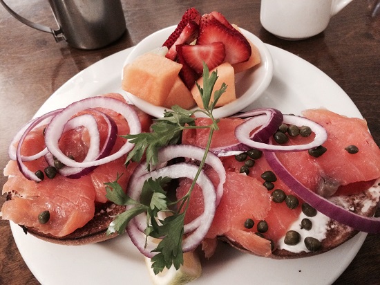 SmokedSalmon_and_Bagel_Plate.jpg