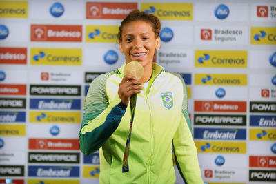 Rafaela-Silva_Coletiva_08092016-1-850x567.jpg