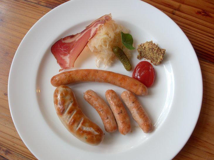 5_7_sausage_P6230383.jpg