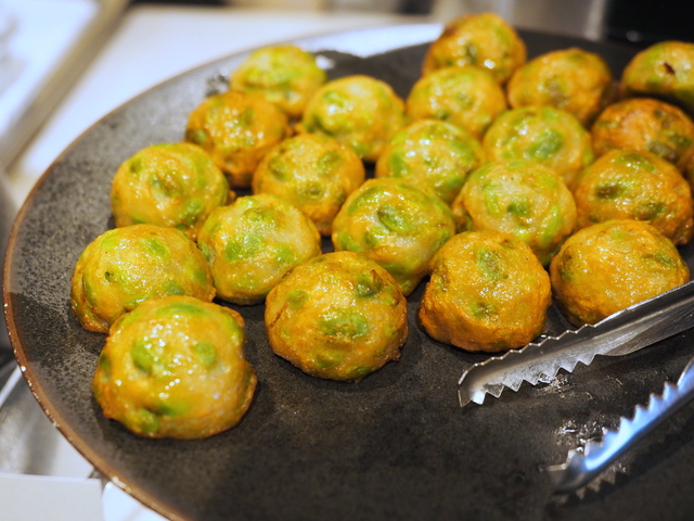 Fried-ball of fish past with green soybeans
