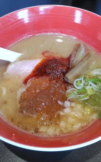 麺eiji・魚介豚骨醤油