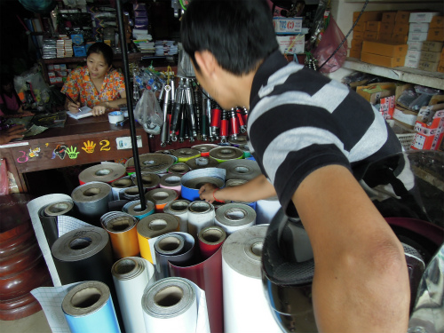 Tuk Tuk Painting (13).jpg