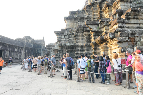 Angkor Wat Mar2013 (45).jpg