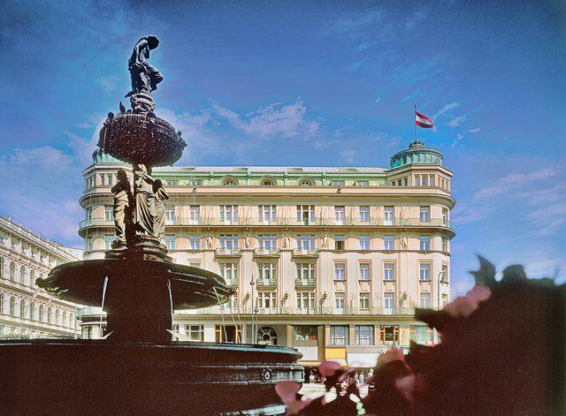 Hotel Bristol Exterior.jpg