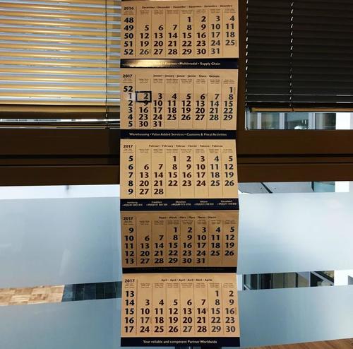 ドイツのモノ語り 第1話 とっても実用的 ドイツの4連カレンダー 地球の歩き方