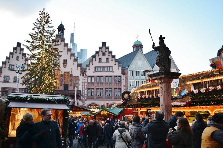 Weihnachtsmarkt_Frankfurt 1.JPG