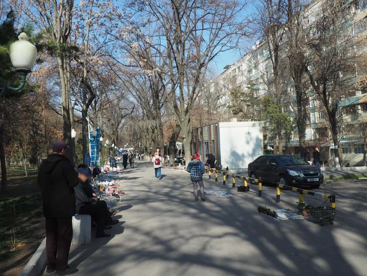tashkent-book-street-atas-025-05.JPG