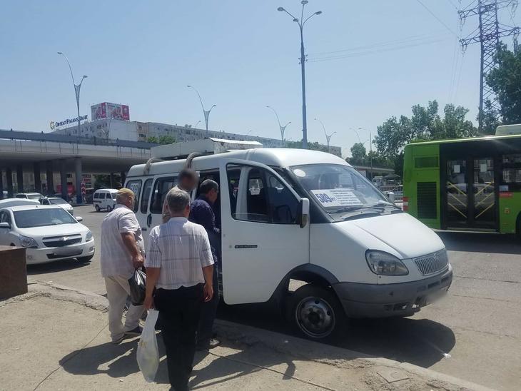 tashkent-marshrutka-leaving-to-kazakhstan-border-atas-057-02.jpg