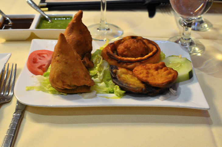 samosa and pakora.png