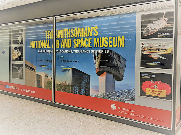 Smithsonians ads in Dulles International.png