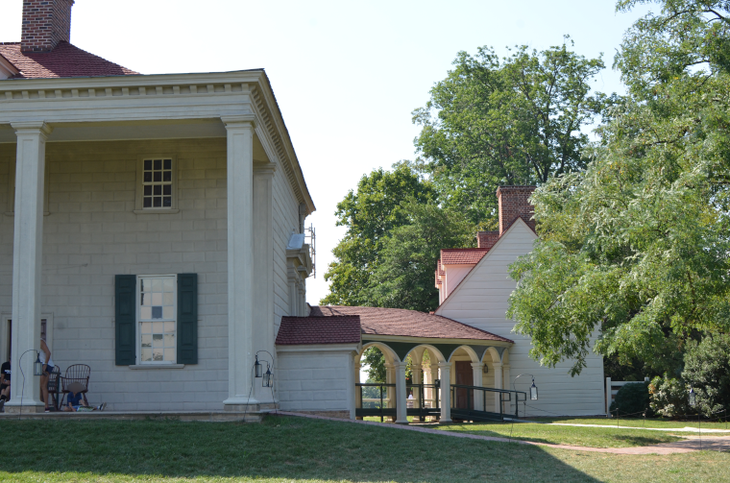 Backyard of Mount Vernon.png