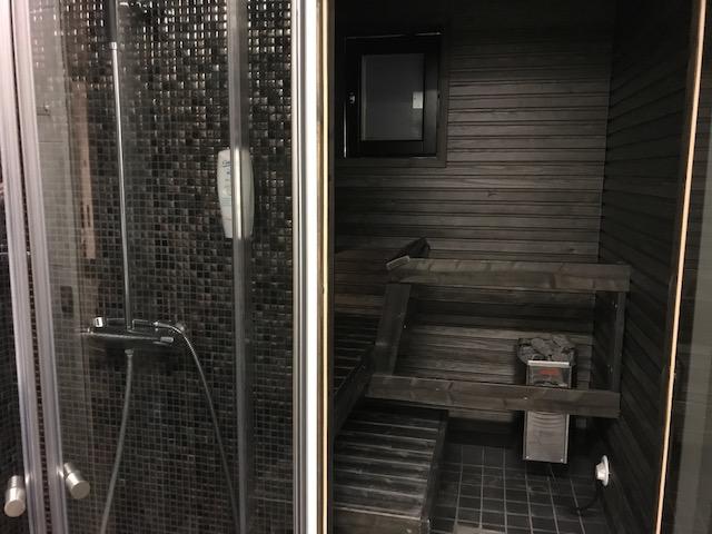 HotelInariRoomSauna.JPG